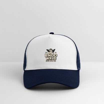 BNDOWRLD Trucker Cap - Weiß/Navy